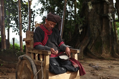 情比山高剧照的剧照