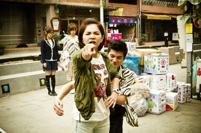 女孩坏坏剧照的剧照
