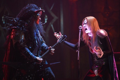 重金摇滚双面人剧照的剧照