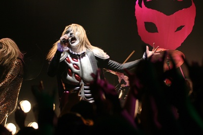 重金摇滚双面人剧照的剧照