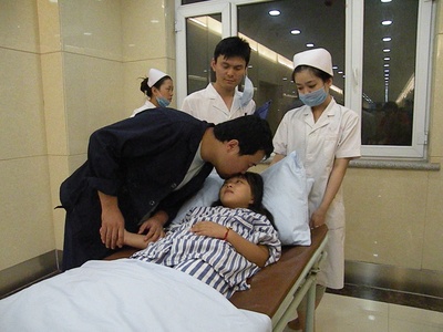 敲天堂之门剧照的剧照