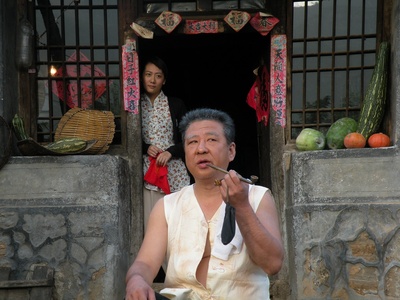 敲天堂之门剧照的剧照