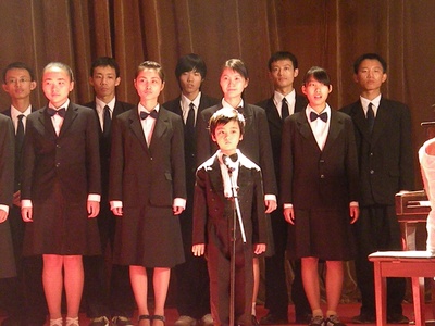 敲天堂之门剧照的剧照