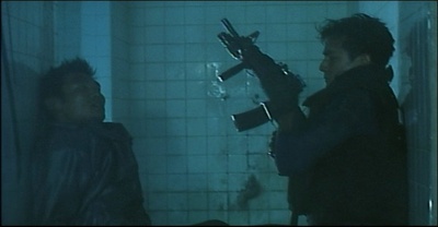 重装警察剧照的剧照