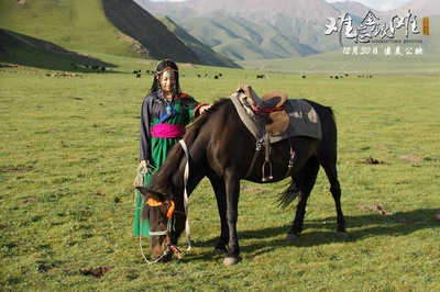 难忘金银滩剧照的剧照