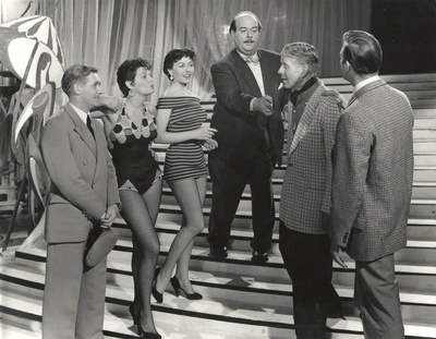 绅士要娶黑发美人剧照的剧照