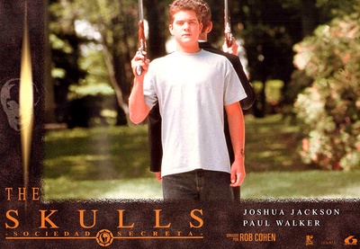 圣堂风云剧照的剧照