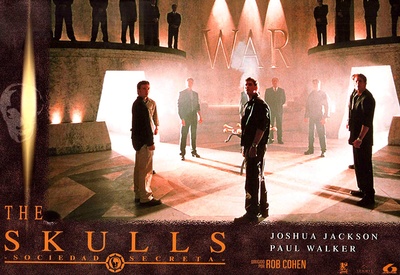 圣堂风云剧照的剧照