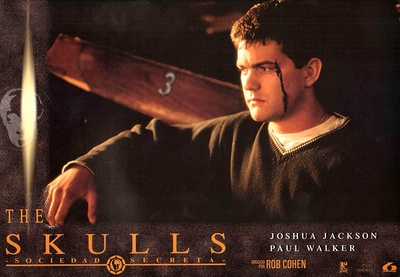 圣堂风云剧照的剧照