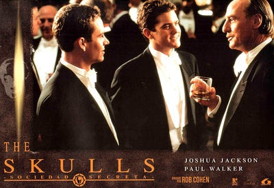 圣堂风云剧照的剧照