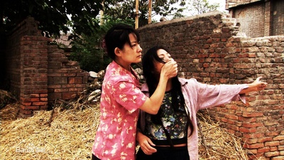 石榴树上结樱桃剧照的剧照