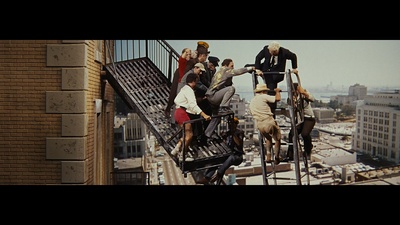 疯狂世界剧照的剧照