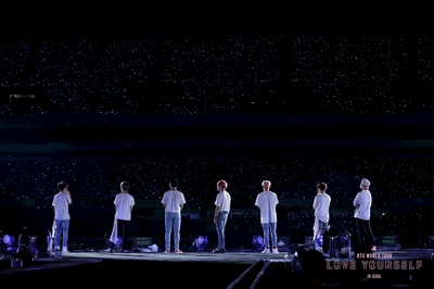 爱自己世界巡回演唱会剧照的剧照