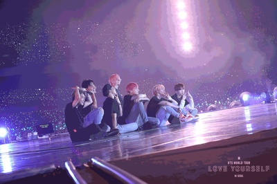 爱自己世界巡回演唱会剧照的剧照