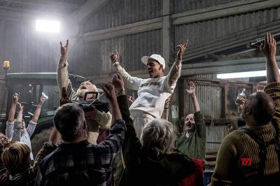 扑街野营剧照的剧照