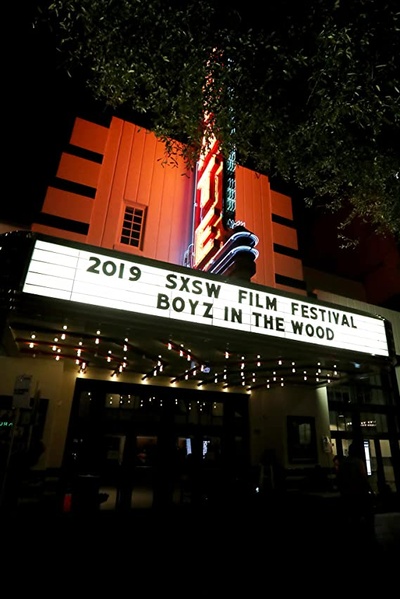 扑街野营剧照的剧照