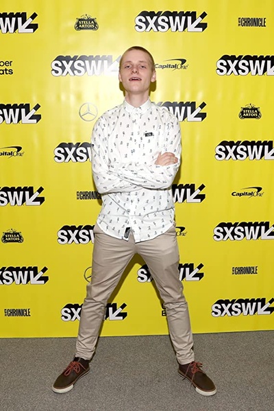 扑街野营剧照的剧照