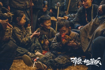 奇袭地道战剧照的剧照