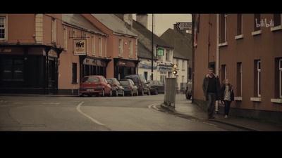 你也不美丽剧照的剧照