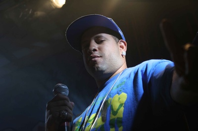 感受热浪剧照的剧照