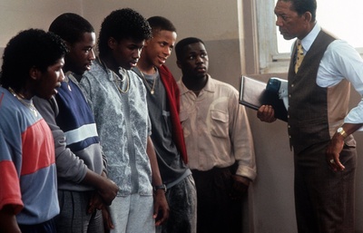 铁腕校长剧照的剧照