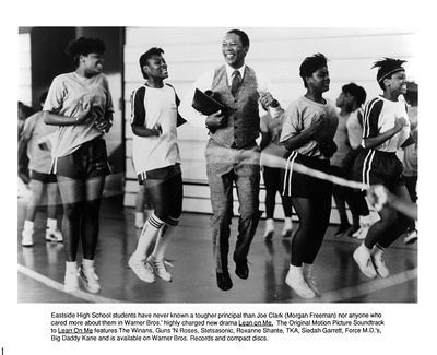 铁腕校长剧照的剧照