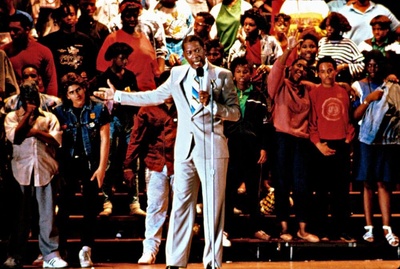 铁腕校长剧照的剧照