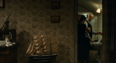 男人与狗剧照的剧照