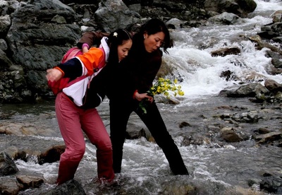 大震撼剧照的剧照