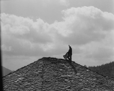 重建剧照的剧照