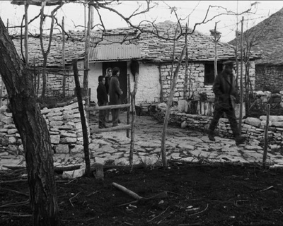 重建剧照的剧照