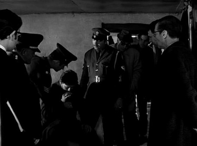 重建剧照的剧照