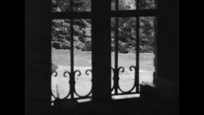 重建剧照的剧照