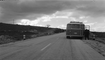 重建剧照的剧照