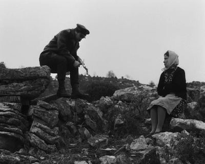 重建剧照的剧照