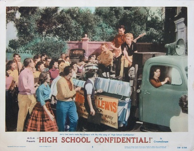 中学机密剧照的剧照