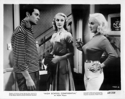 中学机密剧照的剧照