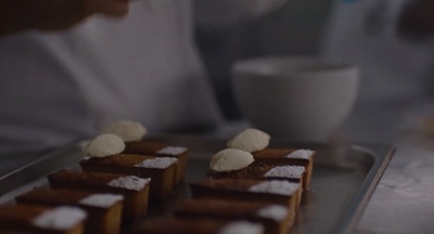 萨拉甜品店剧照的剧照