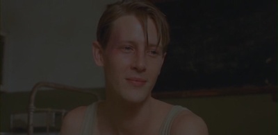 驱魔人前传剧照的剧照