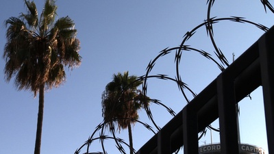 艾伯姆斯自由电台剧照的剧照