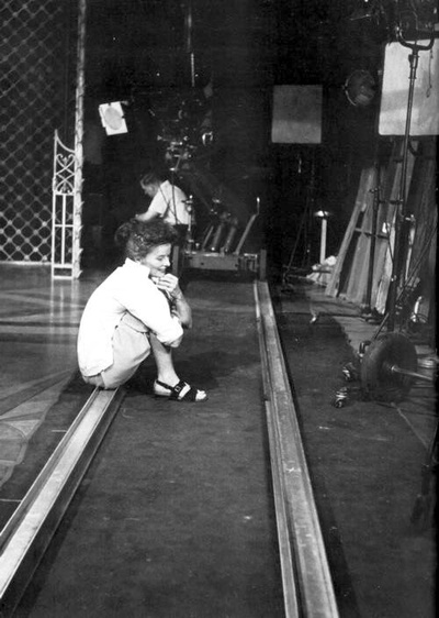 夏日痴魂剧照的剧照