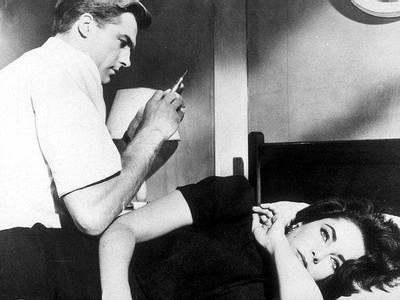 夏日痴魂剧照的剧照