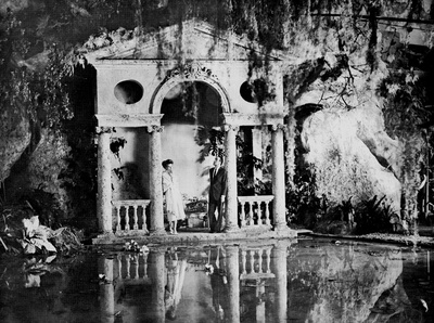 夏日痴魂剧照的剧照