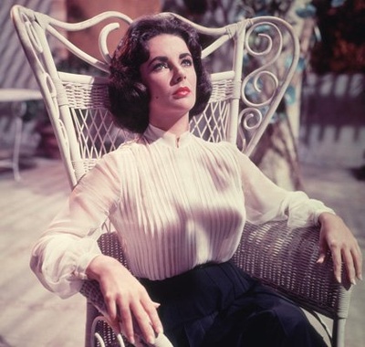 夏日痴魂剧照的剧照