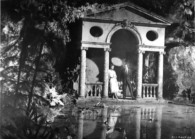 夏日痴魂剧照的剧照