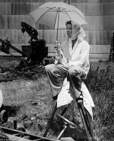 夏日痴魂剧照的剧照