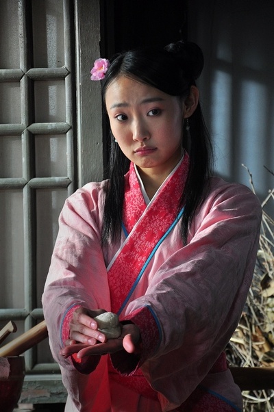 艾草仙姑剧照的剧照