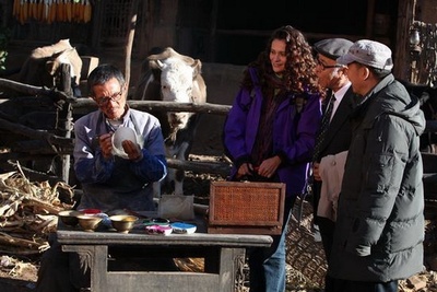 一个人的皮影戏剧照的剧照