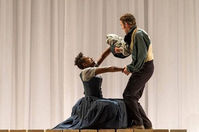 简爱剧照的剧照