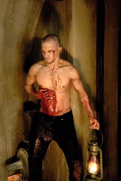 隔绝剧照的剧照